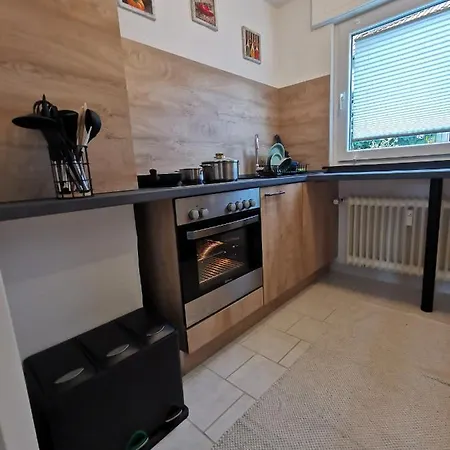 Apartment 3 Zimmer-apartment Mit Terrasse *