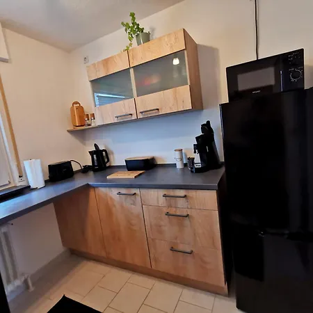 3 Zimmer-apartment Mit Terrasse Апартаменты *