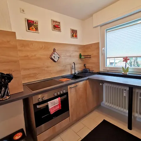 3 Zimmer-apartment Mit Terrasse Apartment